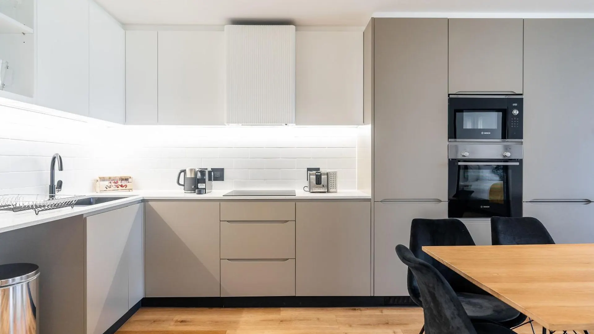 205 Marvol On Hall Sea Point Cape Town Apartment