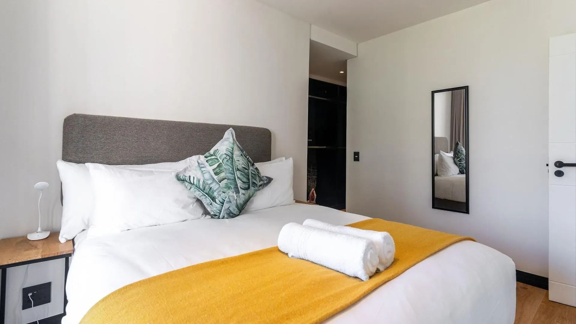 Apartment 205 Marvol On Hall Sea Point Cape Town