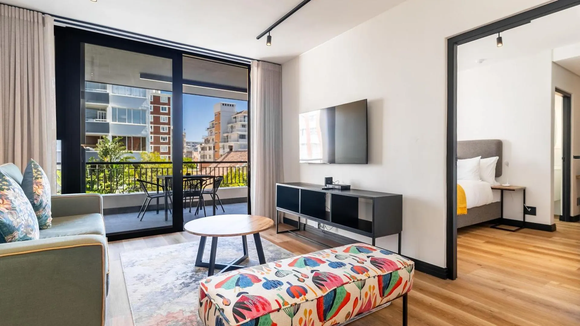 205 Marvol On Hall Sea Point Cape Town